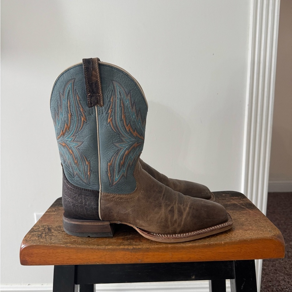 Ariat Men's Brown and Teal Western Boots - Picture 3 of 6